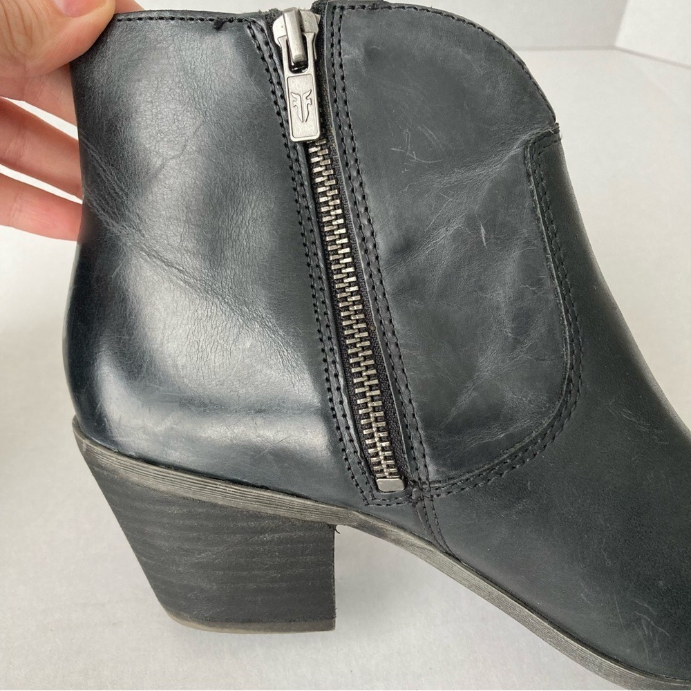 Frye Womens Black Leather Pointed Toe Western Ankle Boots Side Zip Size‎ 8 - Picture 13 of 16
